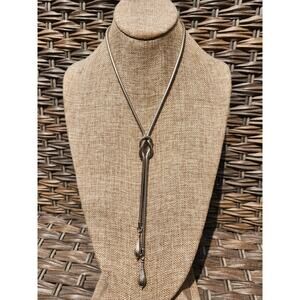 Vintage 1980s Knot Necklace Silver Tone Rope Chain 18" Doorknocker Retro Rocker